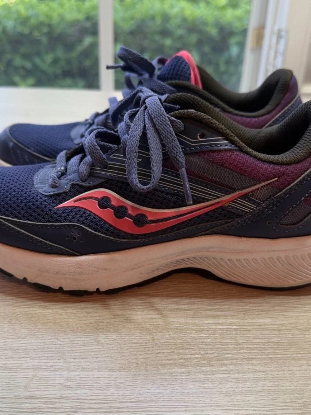 Saucony Navy Pink Cohesion Running Shoes Women's 7 Navy